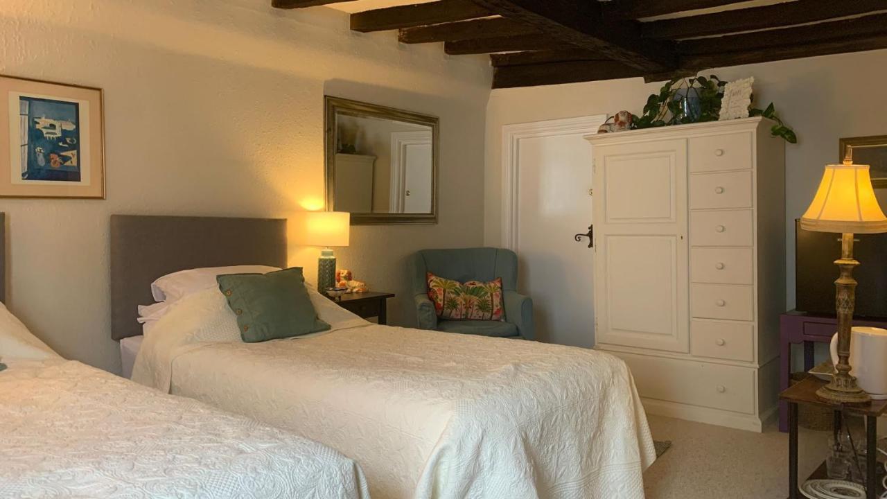The Totnes Guest House. Upstairs At Zappa'S 外观 照片
