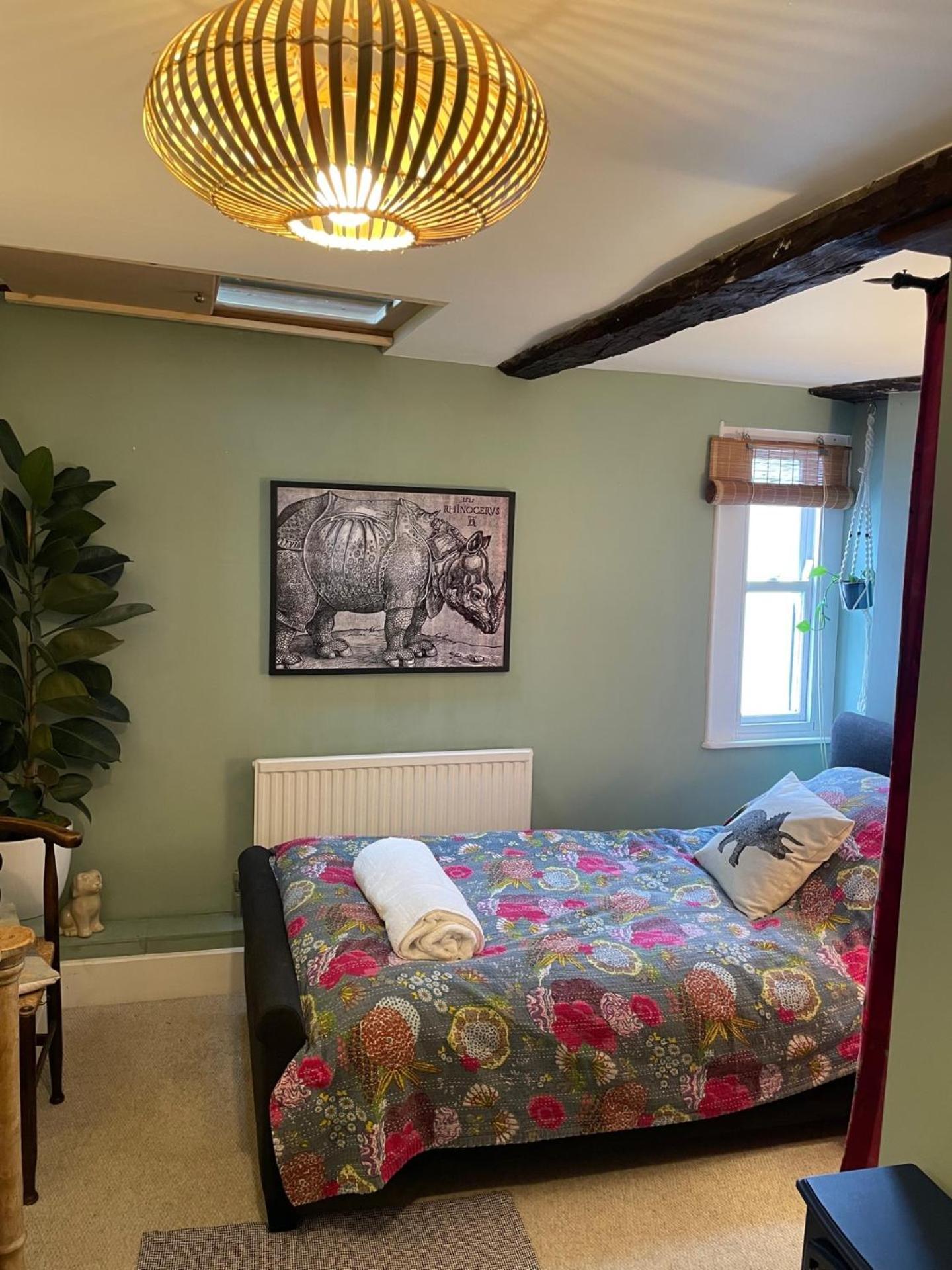 The Totnes Guest House. Upstairs At Zappa'S 外观 照片